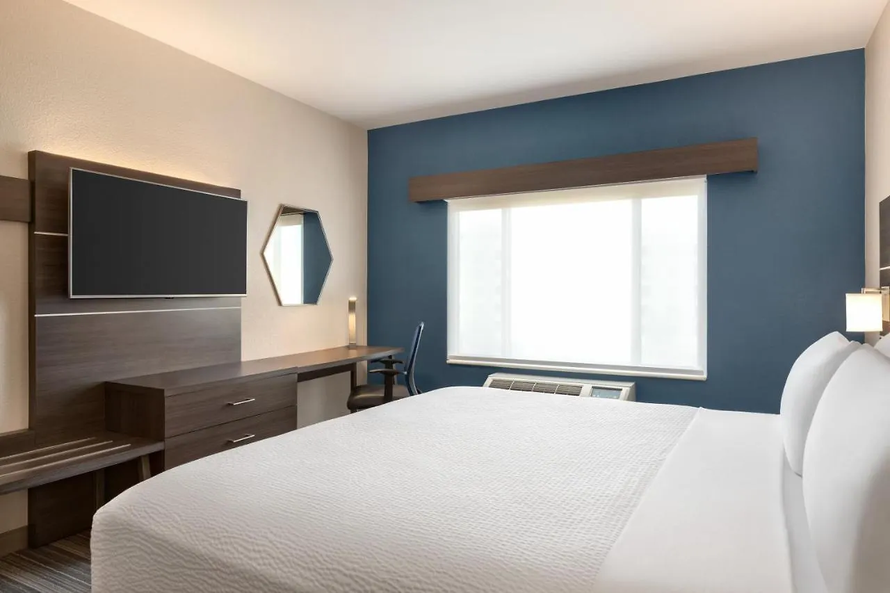 Holiday Inn Express & Suites Denver Airport By Ihg Hotel